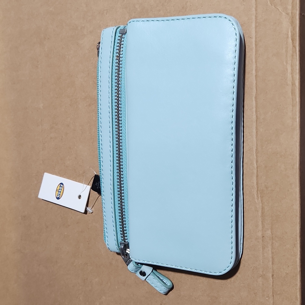 Fossil jean clutch wallet
